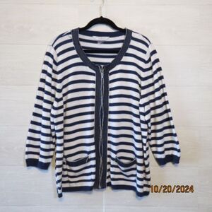 Peter Nygard Womens Size 3X Blue and White Zip-up Sweater